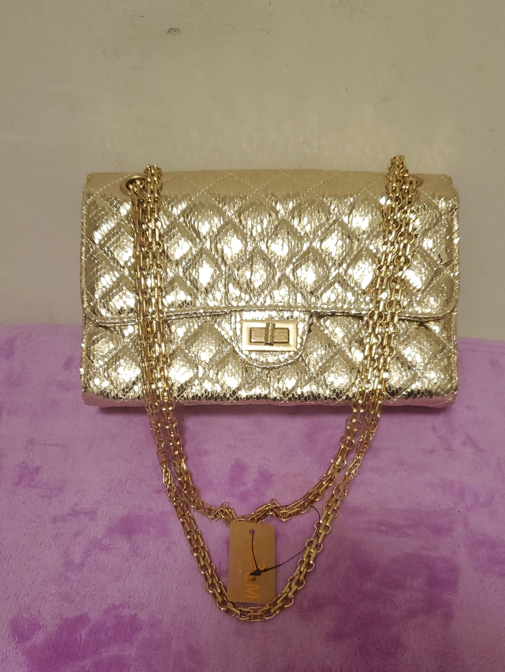 PrettyLittleThing Metallic Gold Quilted Chain Crossbody Bag